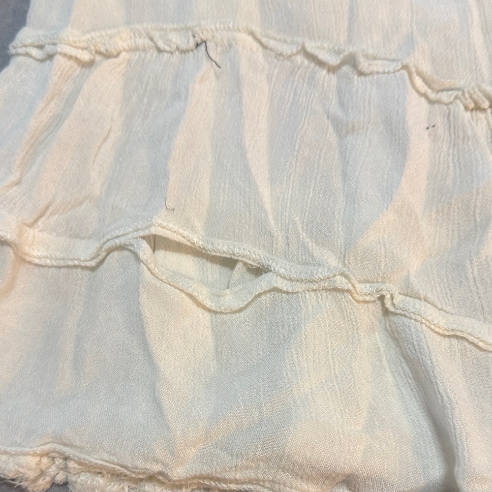 Chic Cream Ruffled Dress - Picture 5 of 6